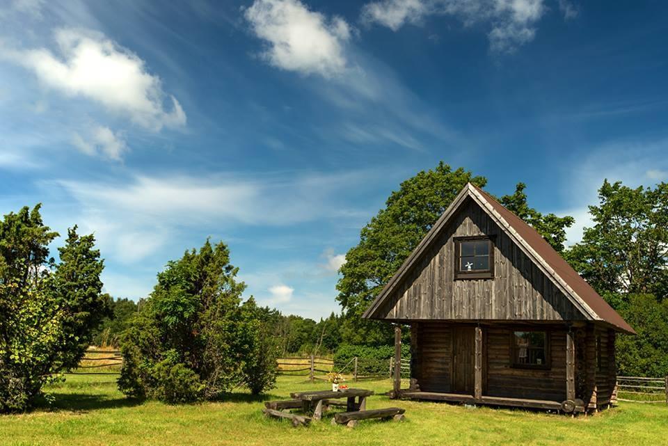 Veskikivi Holiday Home Mäebe エクステリア 写真
